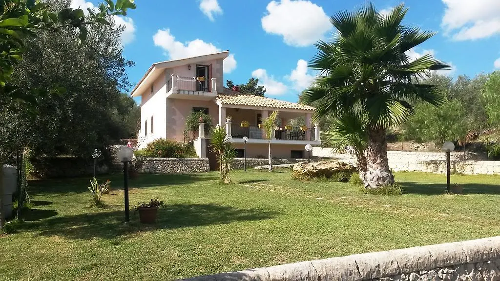 Villa Giorgia Lido di Noto 0*,  Italia